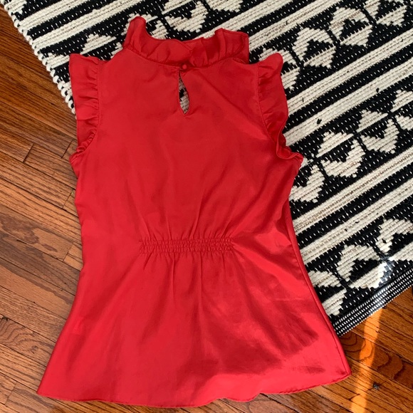 Banana Republic Ruffle Top - Picture 5 of 5